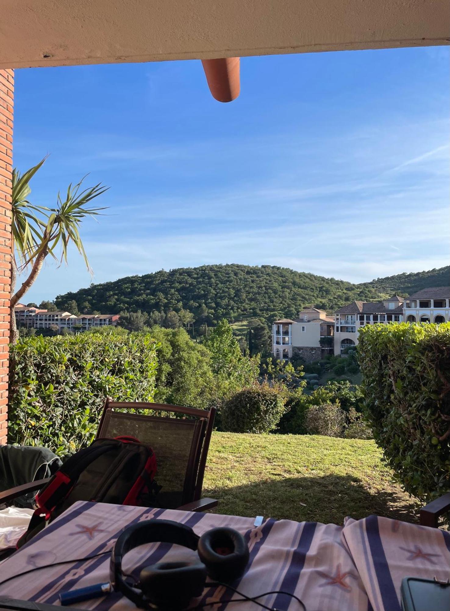 Village Cap Esterel, Piscine, Plage Saint-Raphaël Extérieur photo